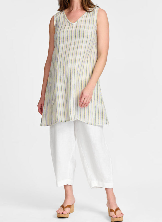 V-Neck Tunic (in Summer Stripe) paired with the Seamly Pant (in White). Model is 5'9" tall, wearing size Small.
