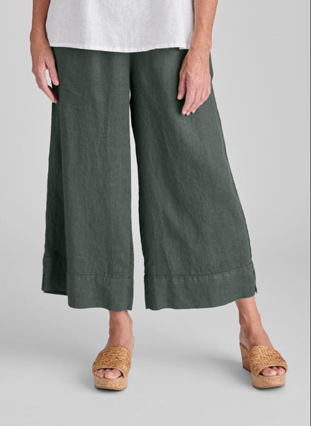 Vented Cuff Pant, shown in Petrol, size Small.  Model is 5’9” tall.  100% European Linen.