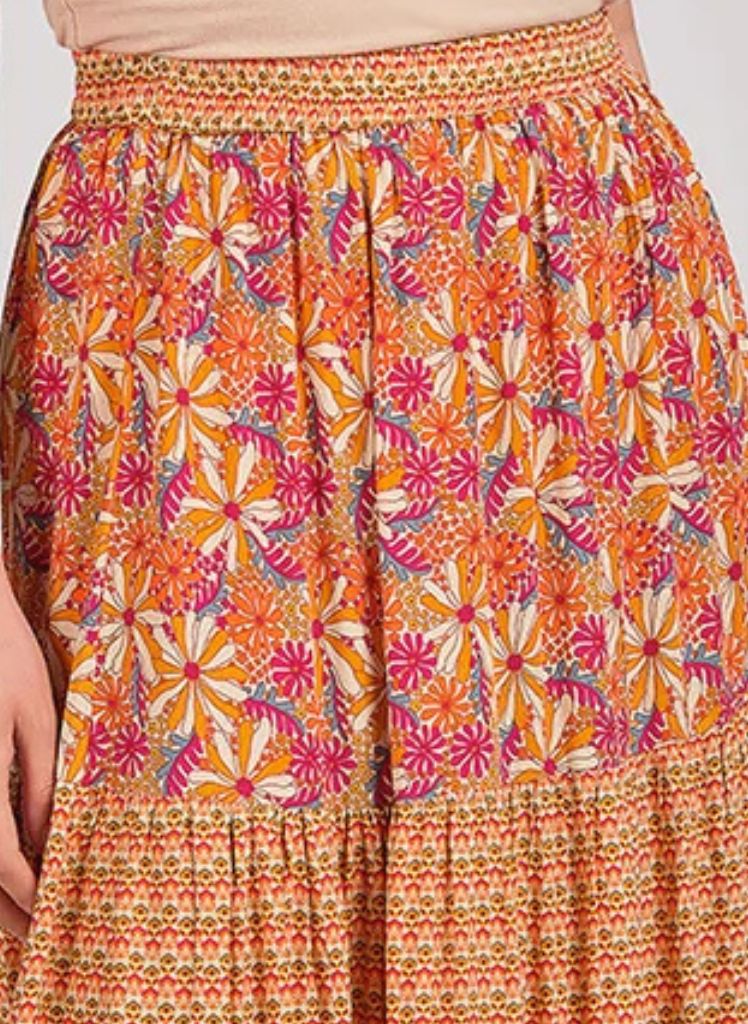 Daisy Print Skirt, shown in Peach.  Featuring the waistband detail.