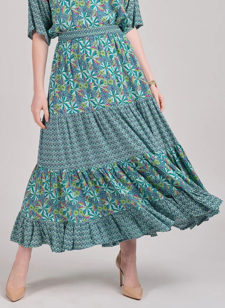 Daisy Print Skirt, shown in Turquoise, one size.