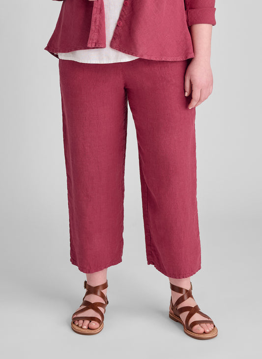 Floods, shown in Cranberry, size Small on 5'8" model.