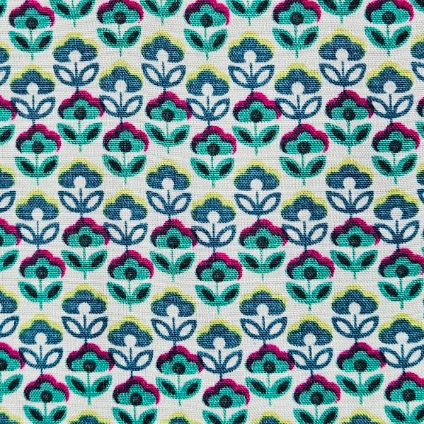 Daisy Print Skirt  (WH) * FINAL SALE* Now $39