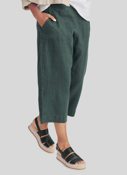 Kate Pant, shown in Petrol, size Small on 5'9" model.
