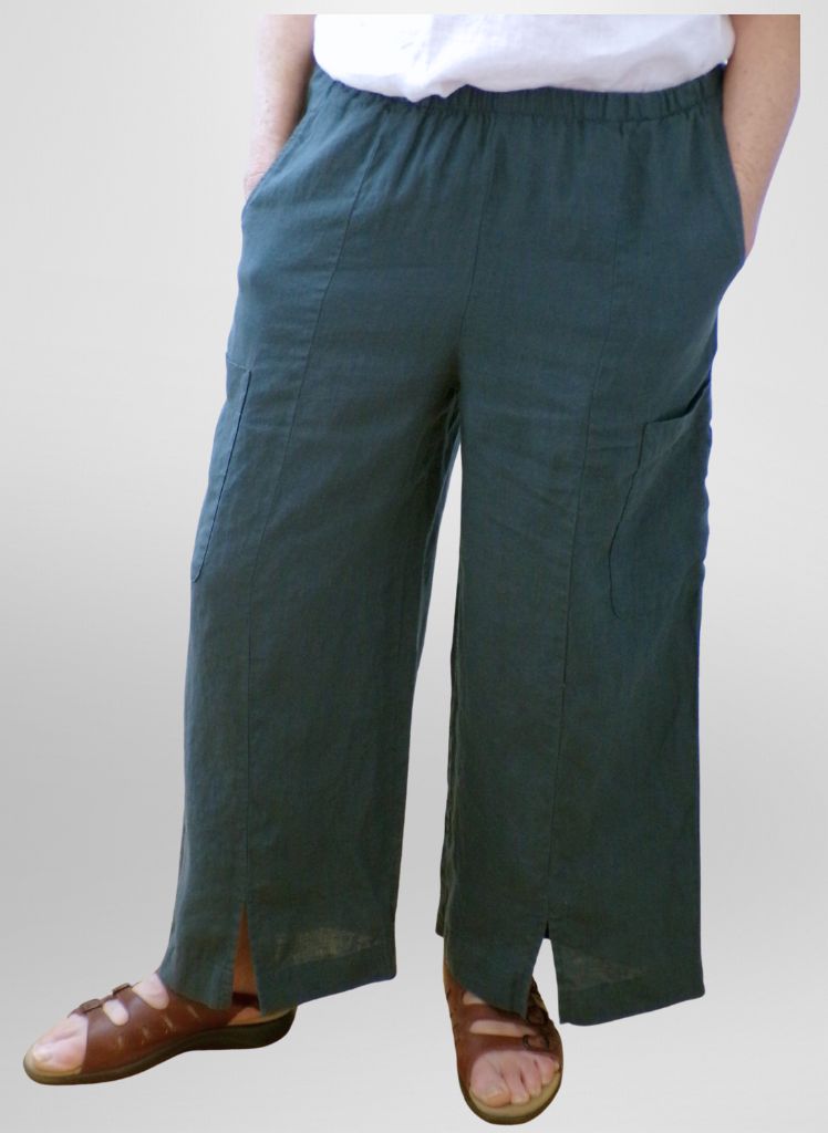 Modern Flood, shown in Steel Blue, size Small.  Model is 5'5" tall.