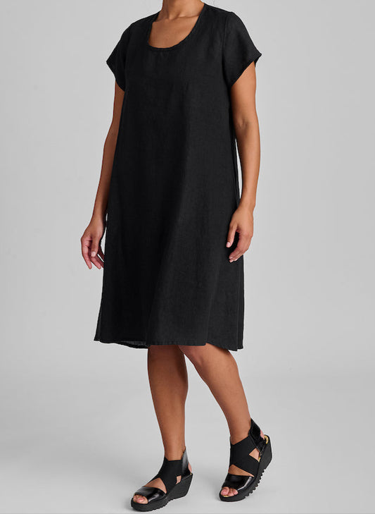 Park Dress, shown in solid Black. Model is 5'9" tall, wearing size Small. 100% Linen.