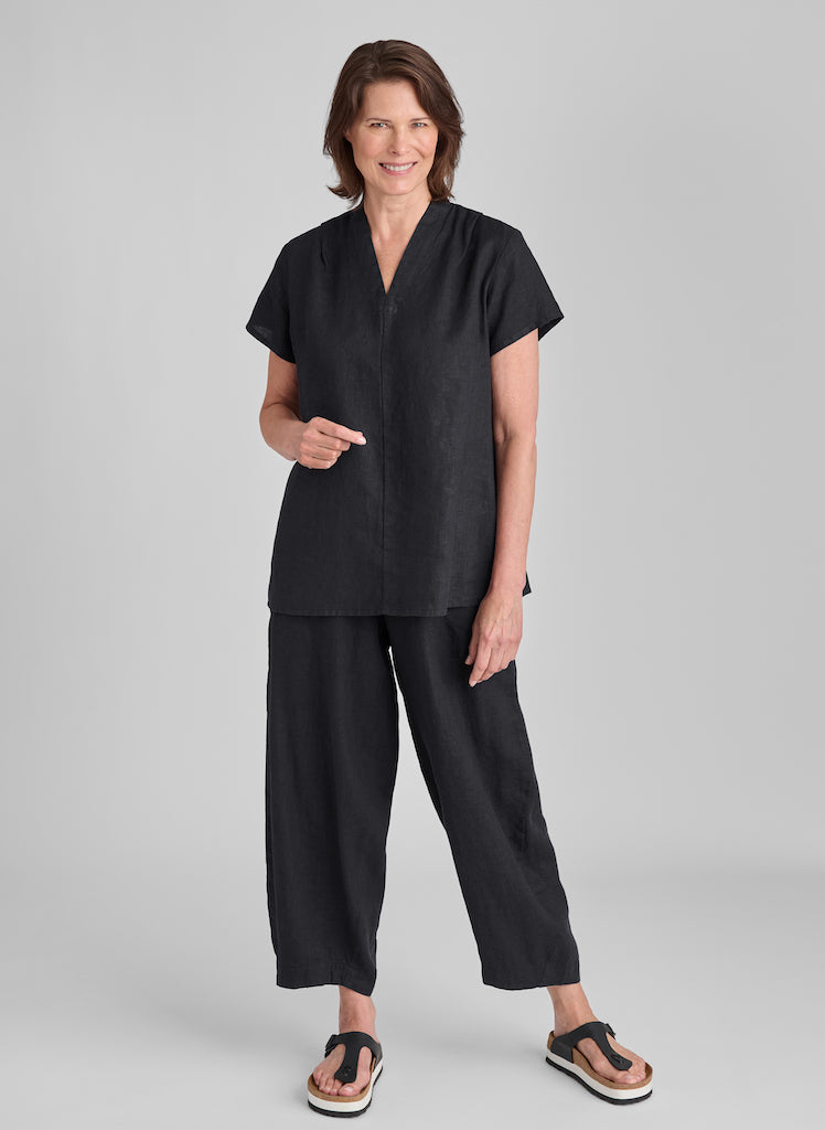 RSVP Tee and Seamly Pant, both shown in Black.  Model is 5'9" wearing size Small.  100% European Linen