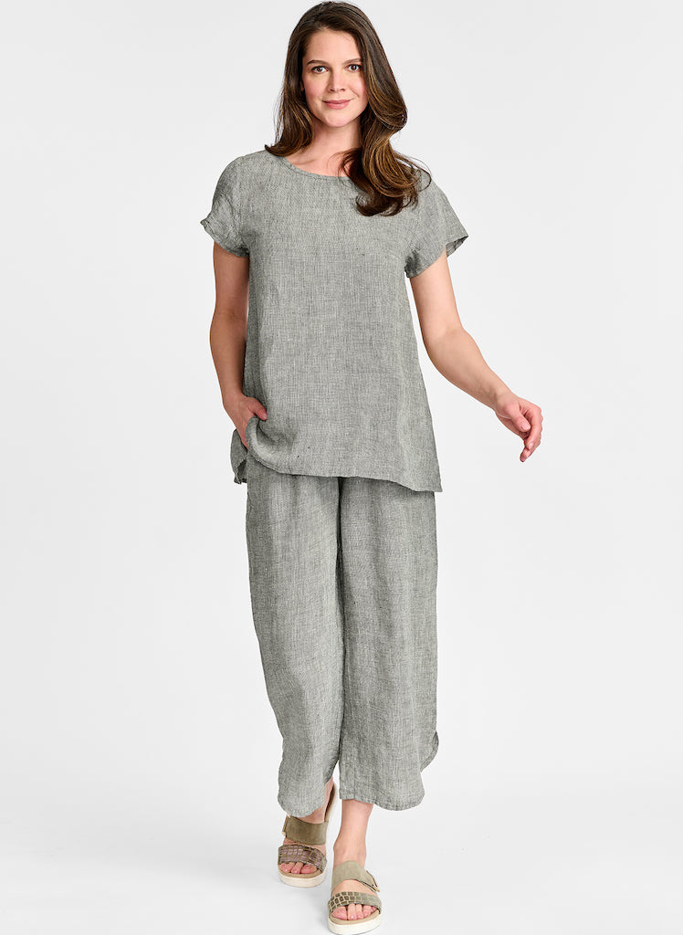 Shirttail Flood – Linen Woman